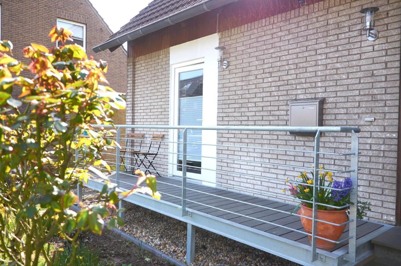 Schoenes Appartement In Meerbusch Am Buschend Extérieur photo